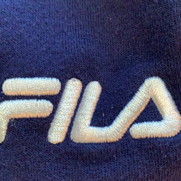 FILA!! - Picture 5 of 6